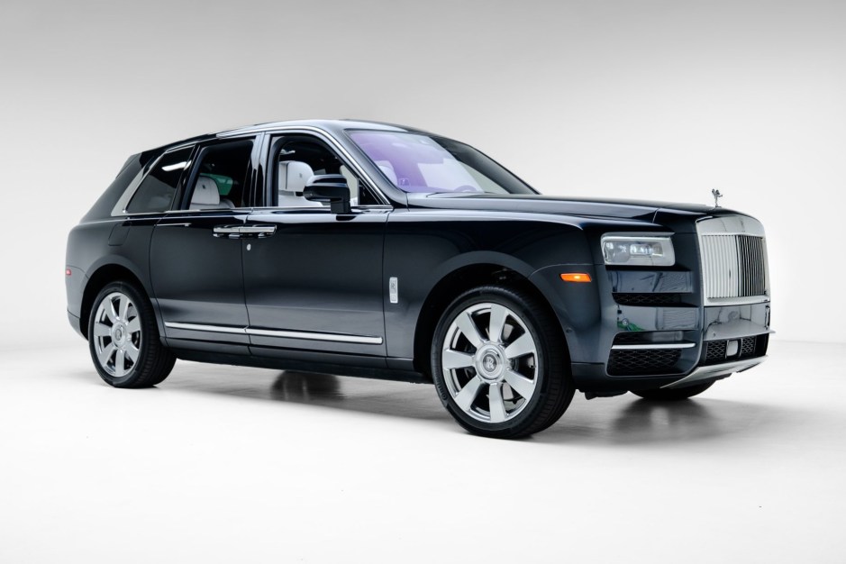 2020 Rolls-Royce Cullinan sold at auction for $255,000