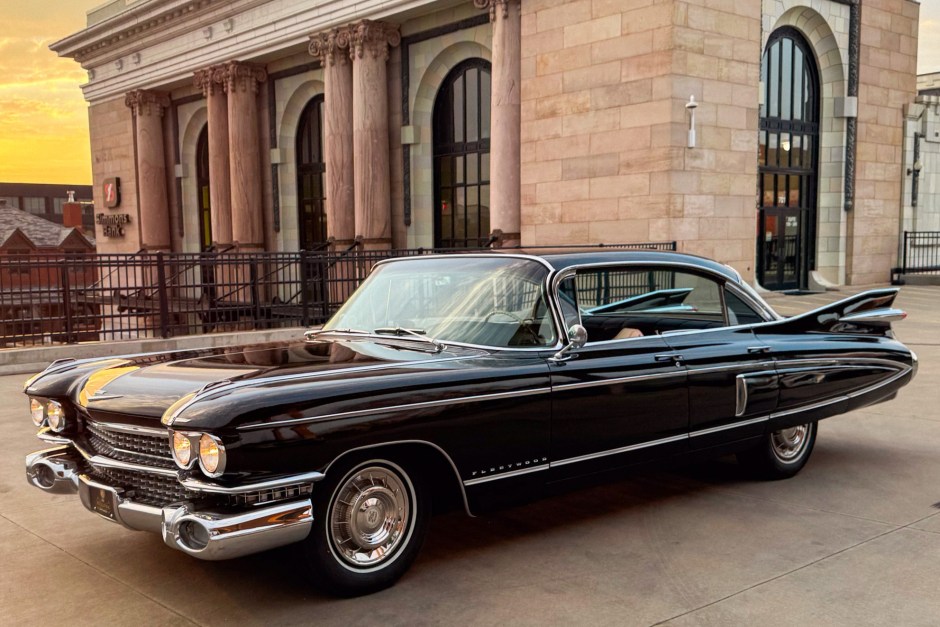 1959 Cadillac Sixty Special sold at auction for $50,567