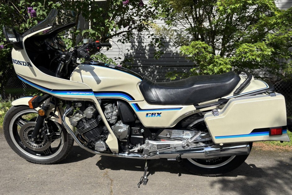 1982 Honda CBX sold at auction for $14,500
