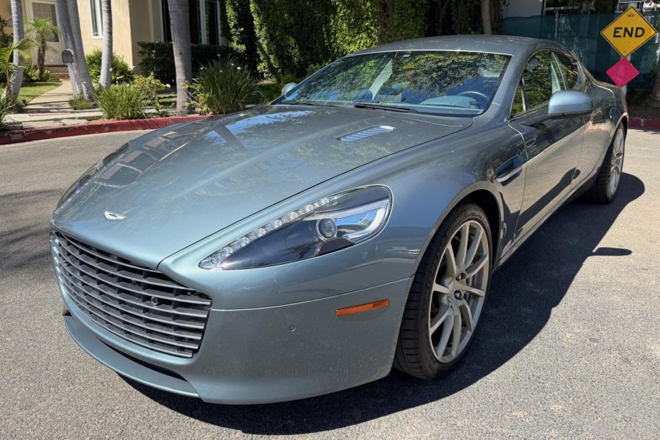 2015 Aston Martin Rapide sold at auction for $78,007