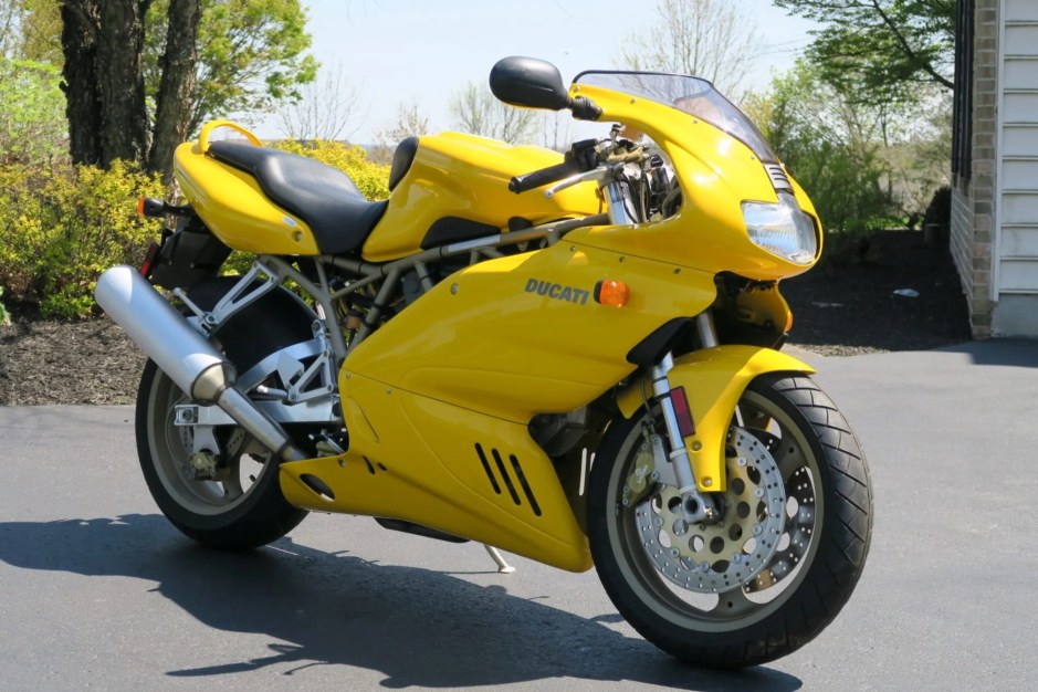 1999 Ducati Supersport sold at auction for $3,900
