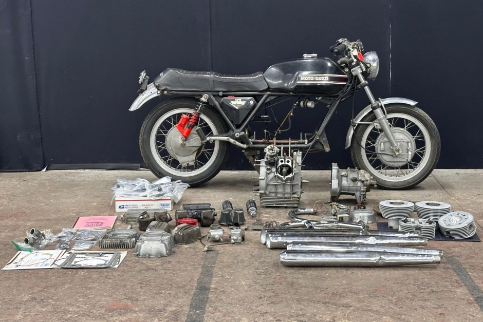 1973 Moto Guzzi V7 sold at auction for $7,600