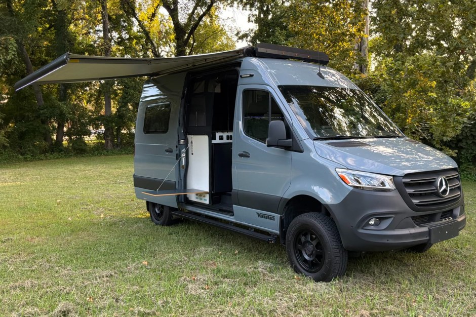 2023 Mercedes-Benz Sprinter sold at auction for $105,000