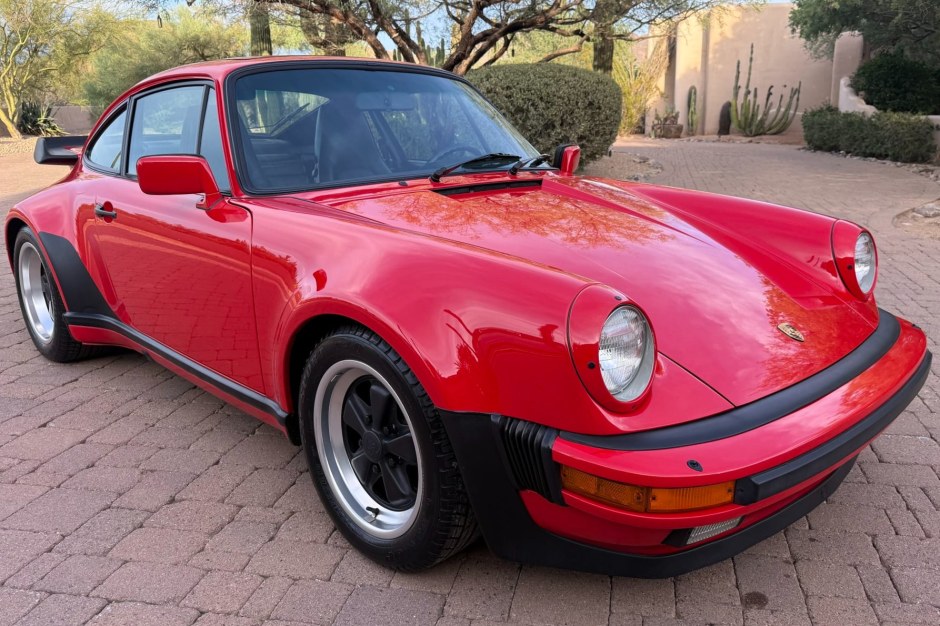 1986 Porsche 930 sold at auction for $310,000