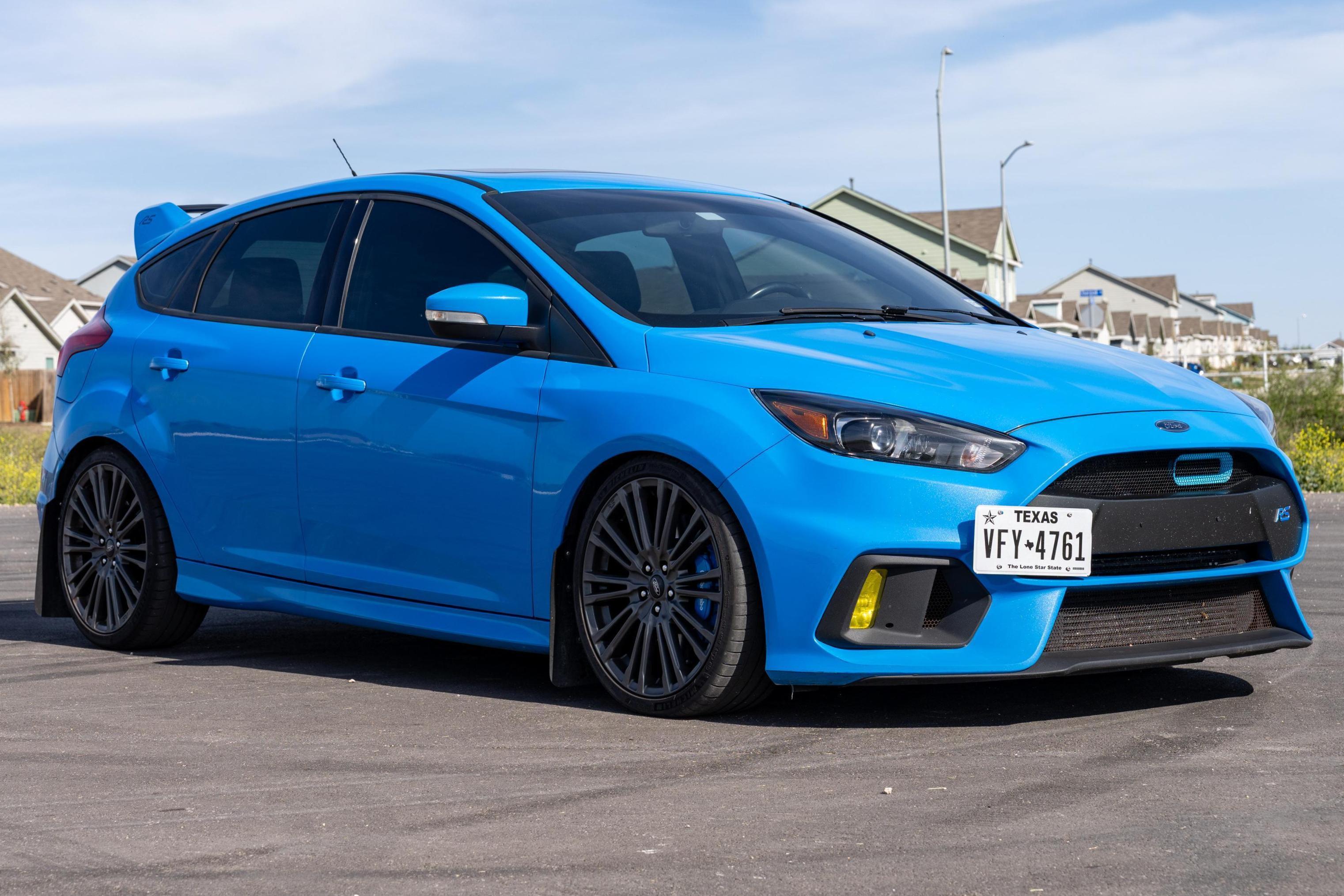 2017 Ford Focus RS sold at auction for $20,250