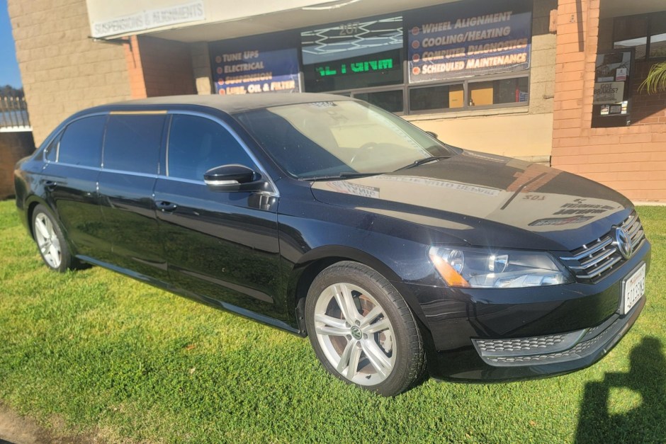 2015 Volkswagen Passat sold at auction for $8,988