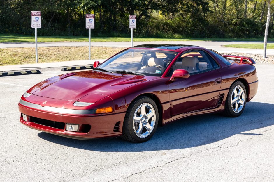 1993 Mitsubishi 3000GT sold at auction for $37,500