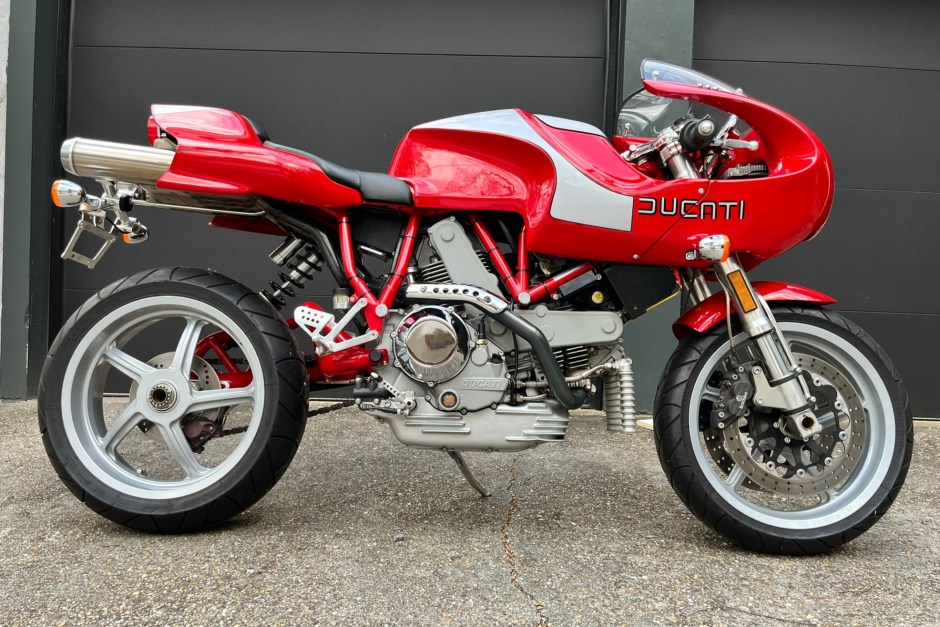 2002 Ducati MH900e sold at auction for $30,800