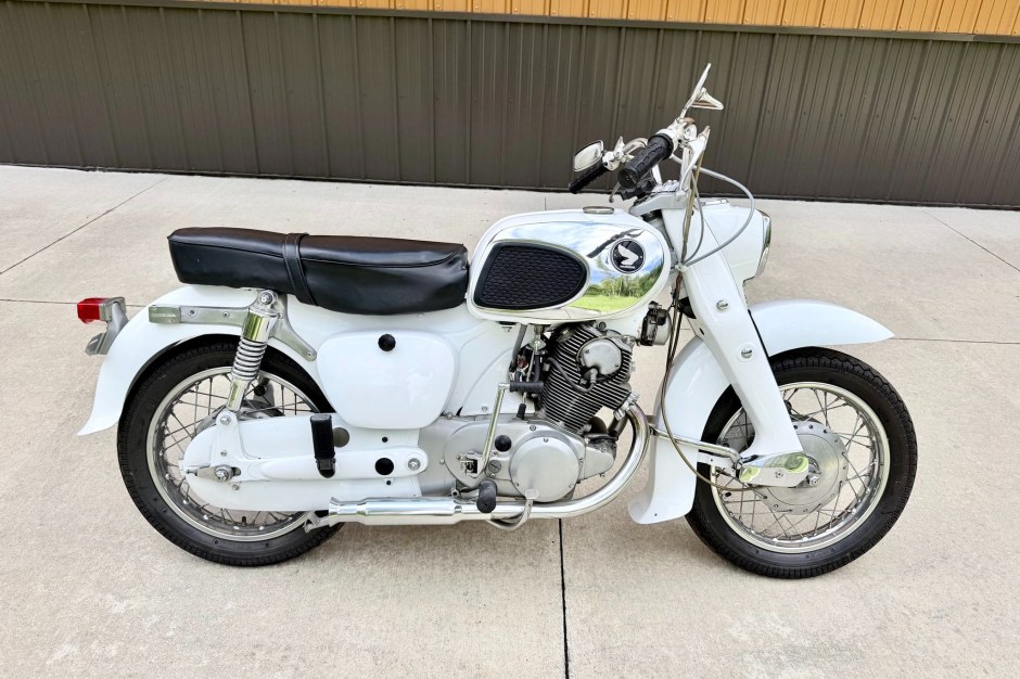 1963 Honda Dream, CB77 Super Hawk, & CL77 Scrambler sold at auction for $1,000