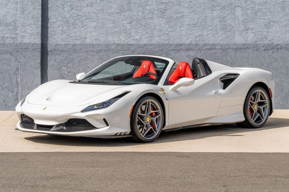 2023 Ferrari F8 sold at auction for $600,000