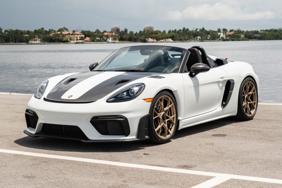 2024 Porsche 718 sold at auction for $185,000