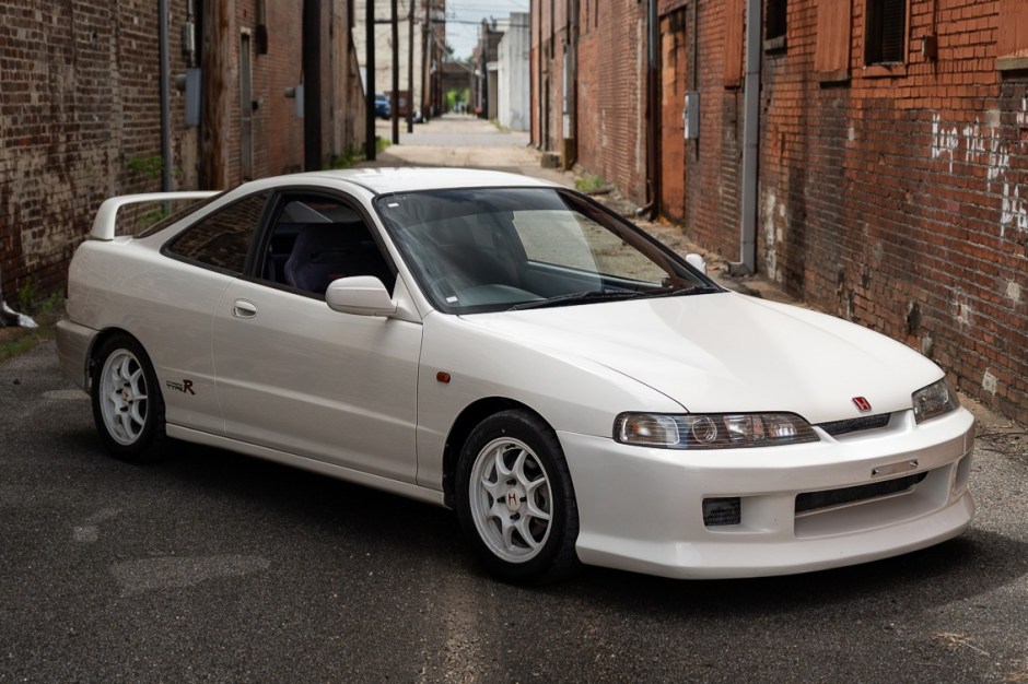 1996 Honda Integra sold at auction for $22,500