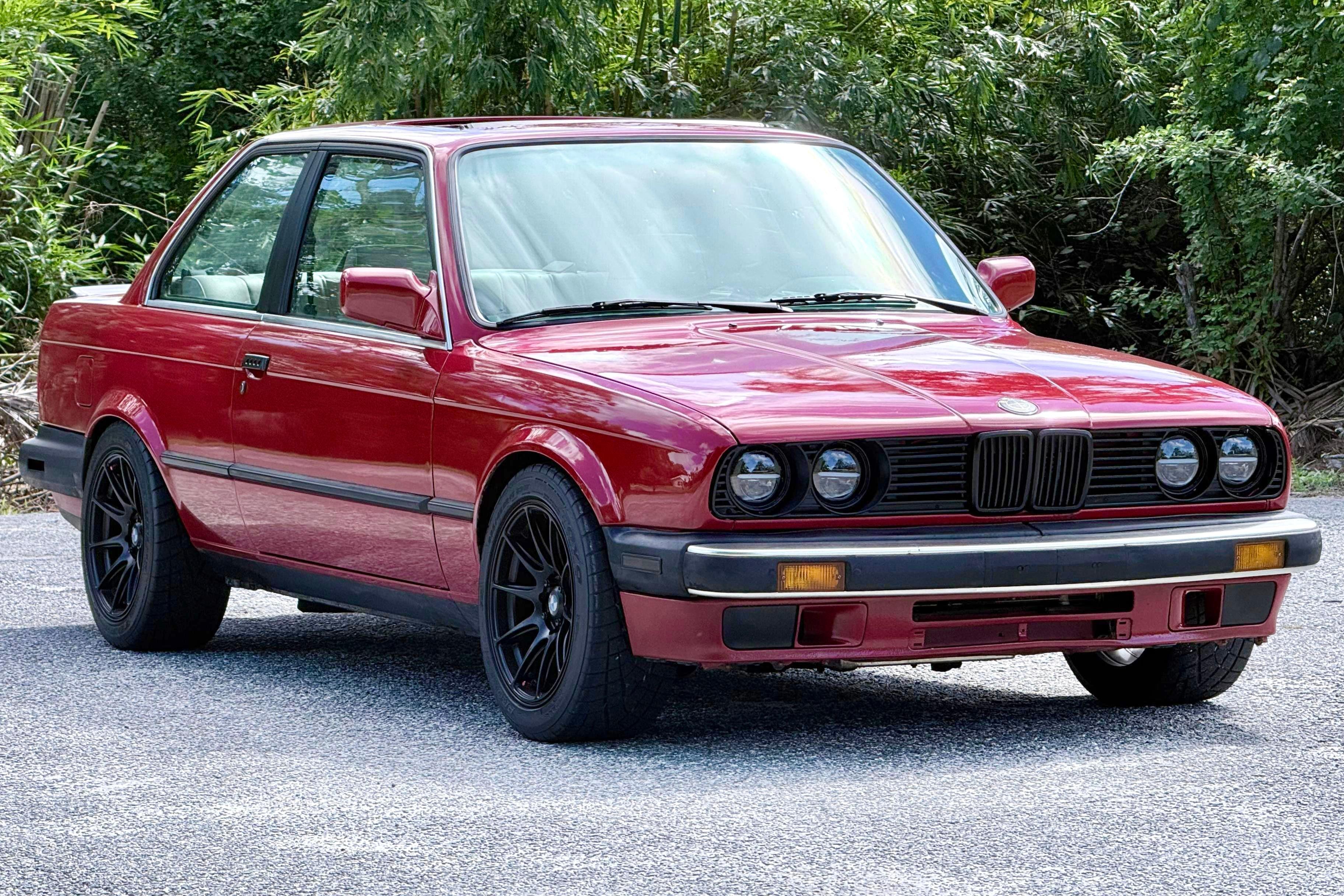 1988 BMW 3-Series sold at auction for $22,500