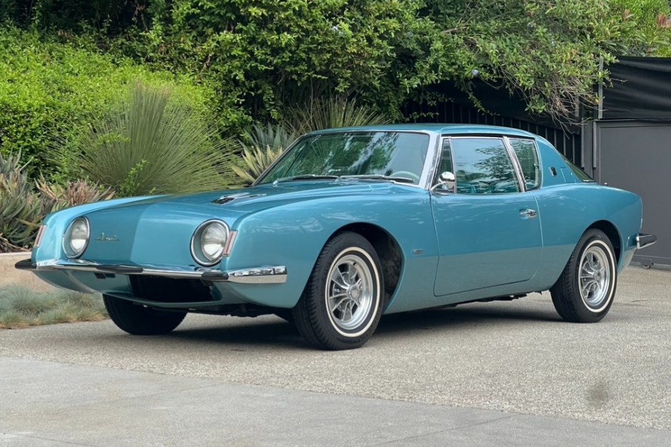 1963 Studebaker Avanti sold at auction for $52,500