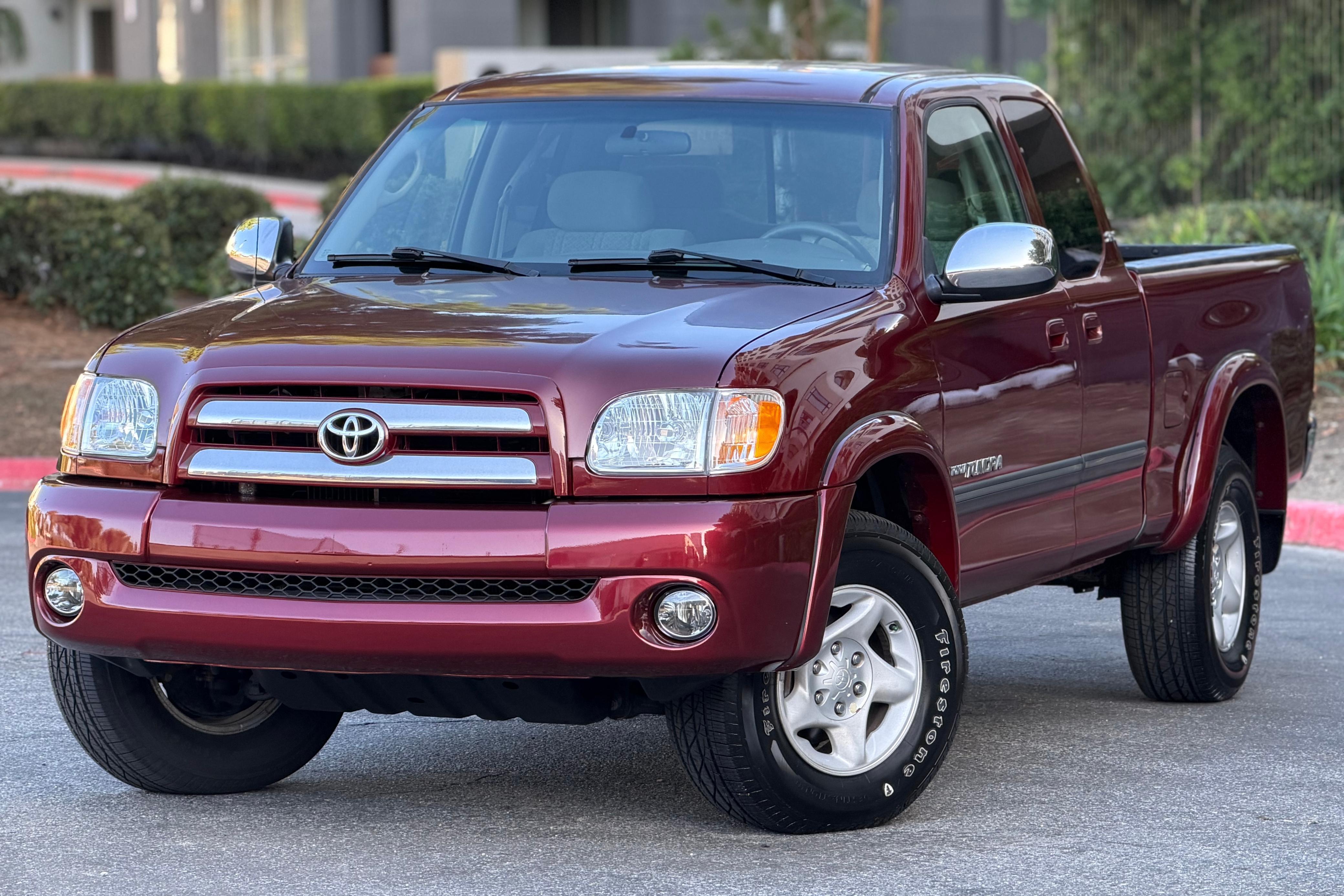 2004 Toyota Tundra sold at auction for $8,000