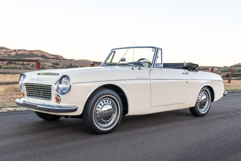 1965 Datsun Roadster sold at auction for $23,560