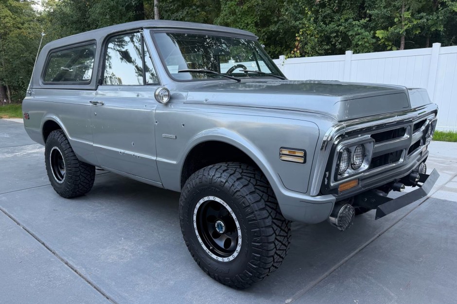 1970 GMC Jimmy sold at auction for $36,750