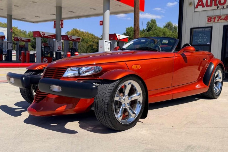 2001 Plymouth Prowler sold at auction for $26,000