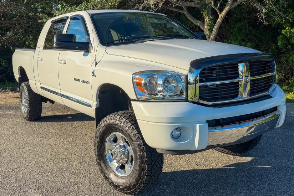 2006 Dodge Ram sold at auction for $29,750