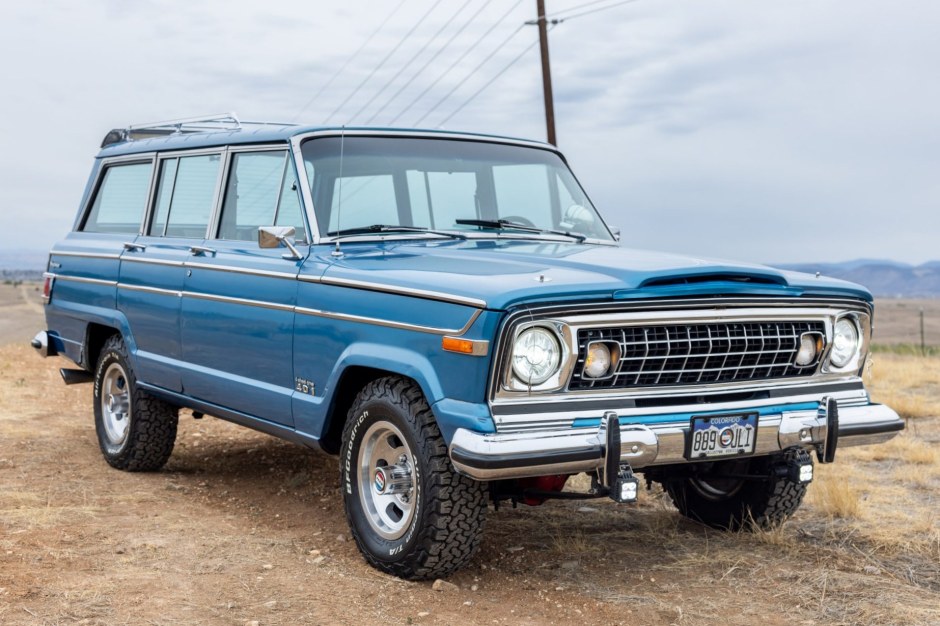 1978 Jeep Wagoneer/Grand Wagoneer (1963–1991) sold at auction for $20,000