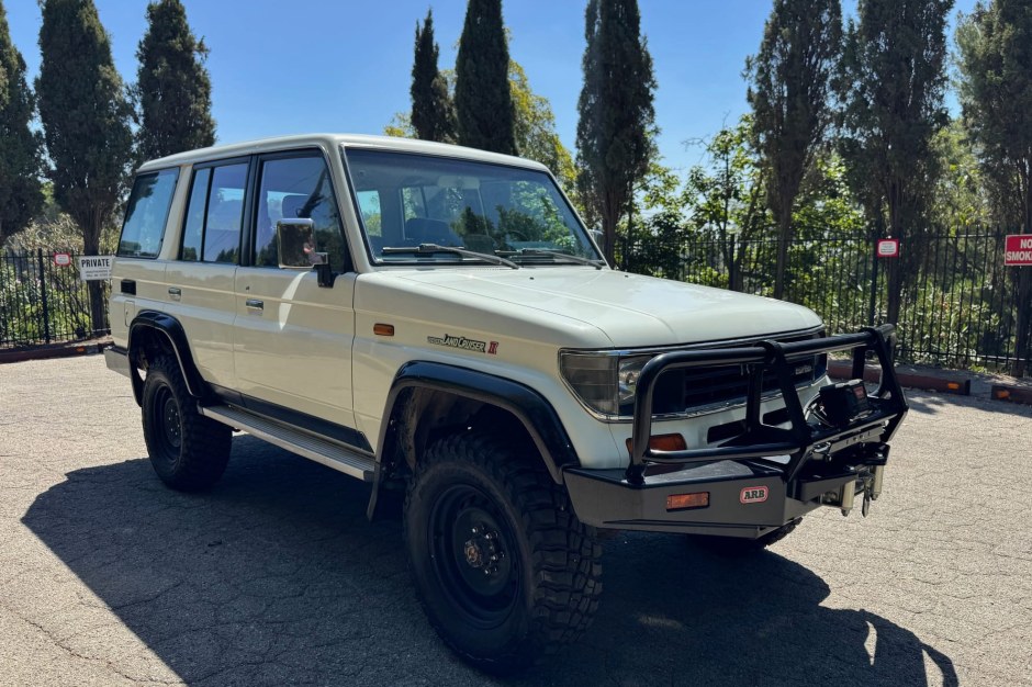 1993 Toyota Land Cruiser 70 Series sold at auction for $29,250