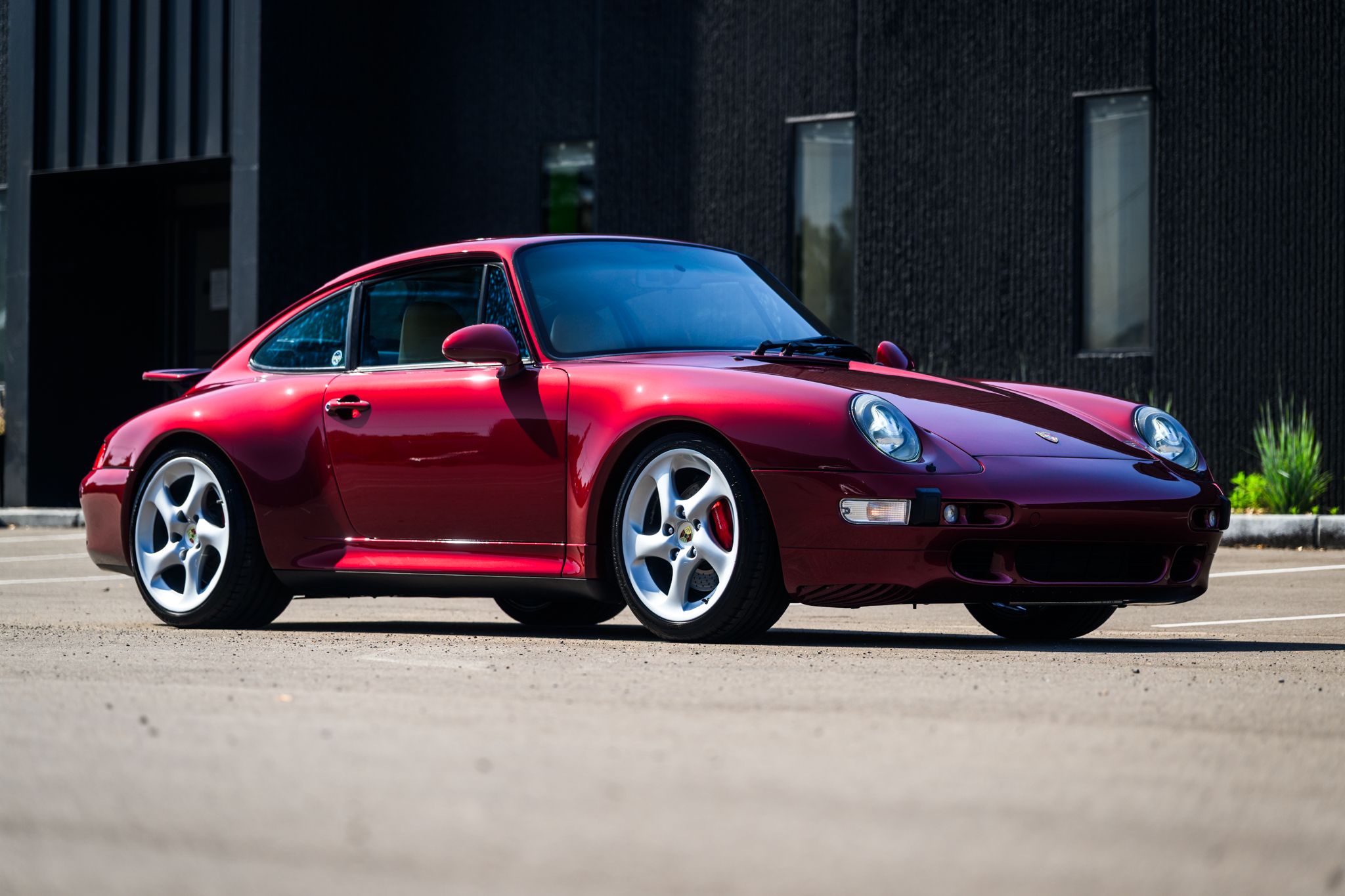 1996 Porsche 911 sold at auction for $146,500
