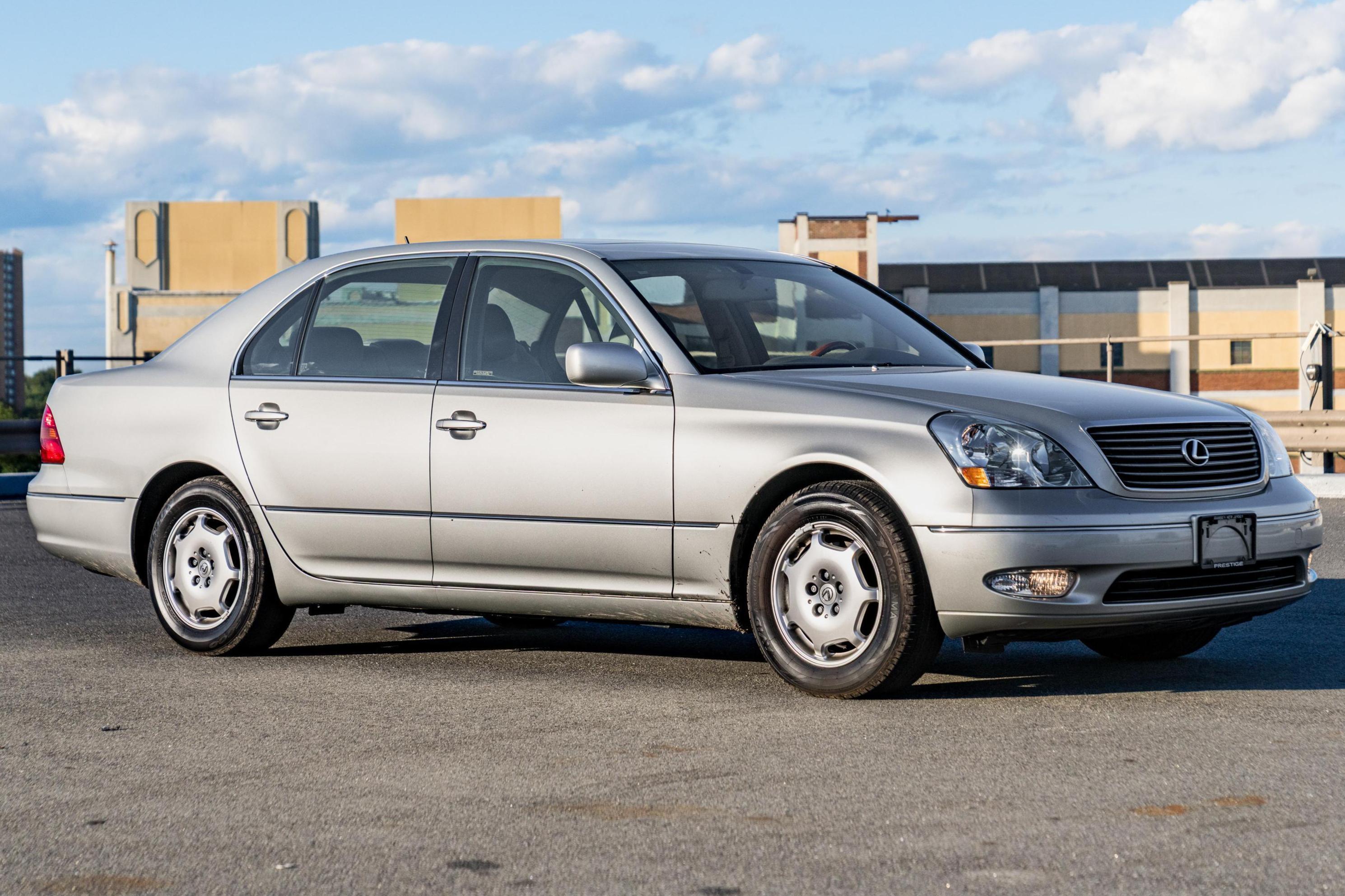 2002 Lexus LS sold at auction for $11,600