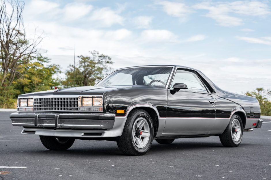 1987 Chevrolet El Camino sold at auction for $9,400