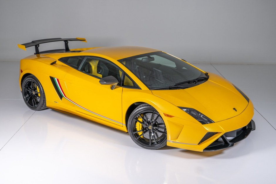 2014 Lamborghini Gallardo sold at auction for $724,000