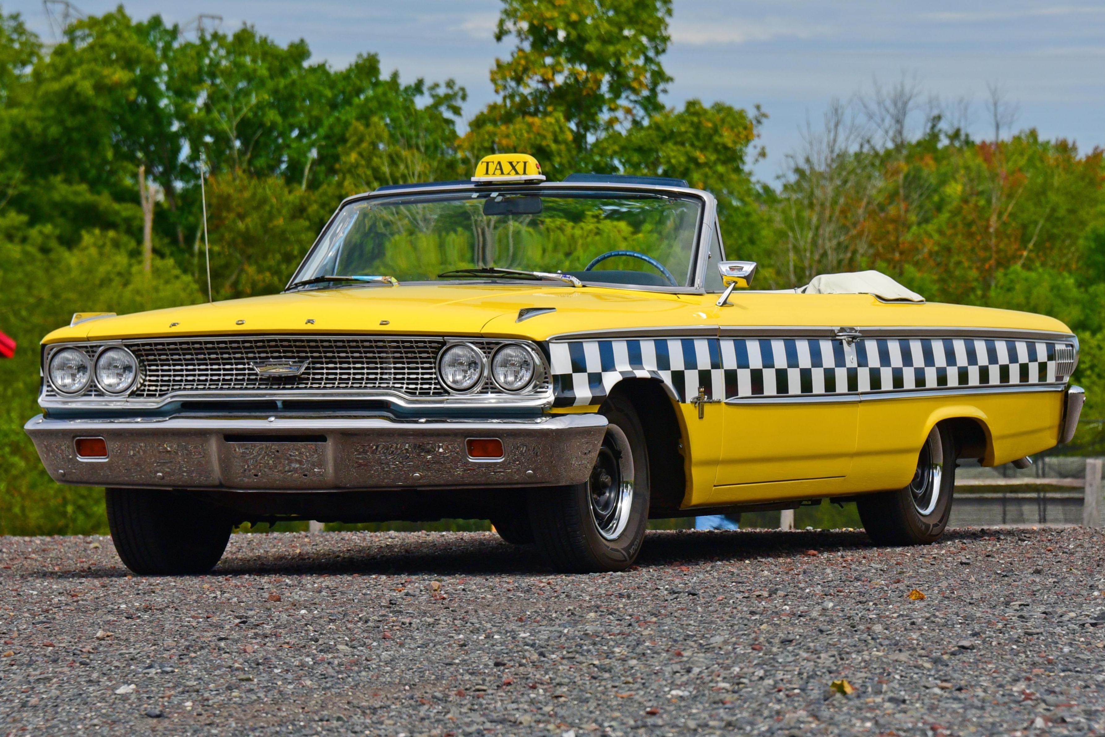 1963 Ford Galaxie sold at auction for $14,100