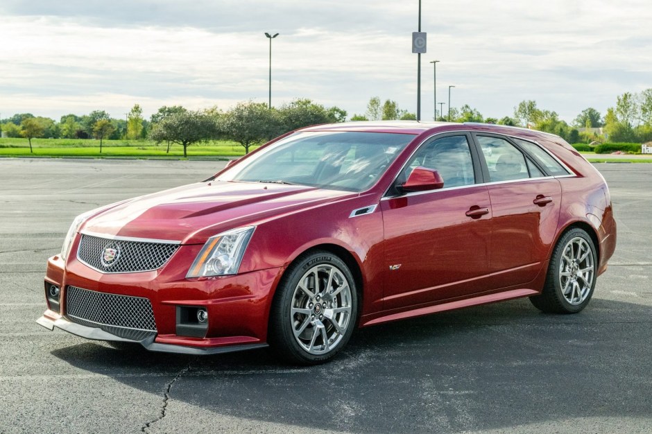 2012 Cadillac CTS sold at auction for $48,500