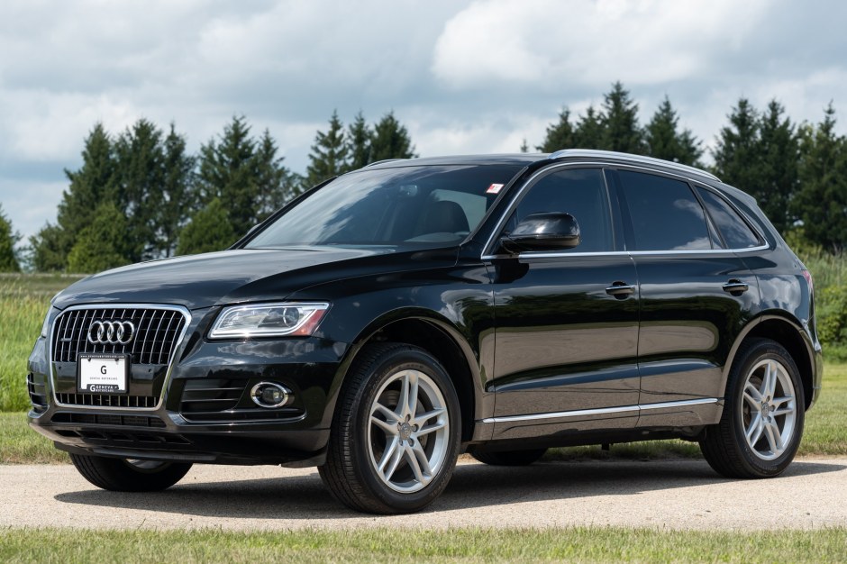 2015 Audi Q5 sold at auction for $18,500