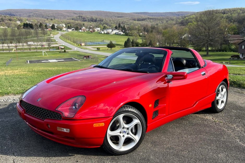 2000 Qvale Mangusta sold at auction for $19,500
