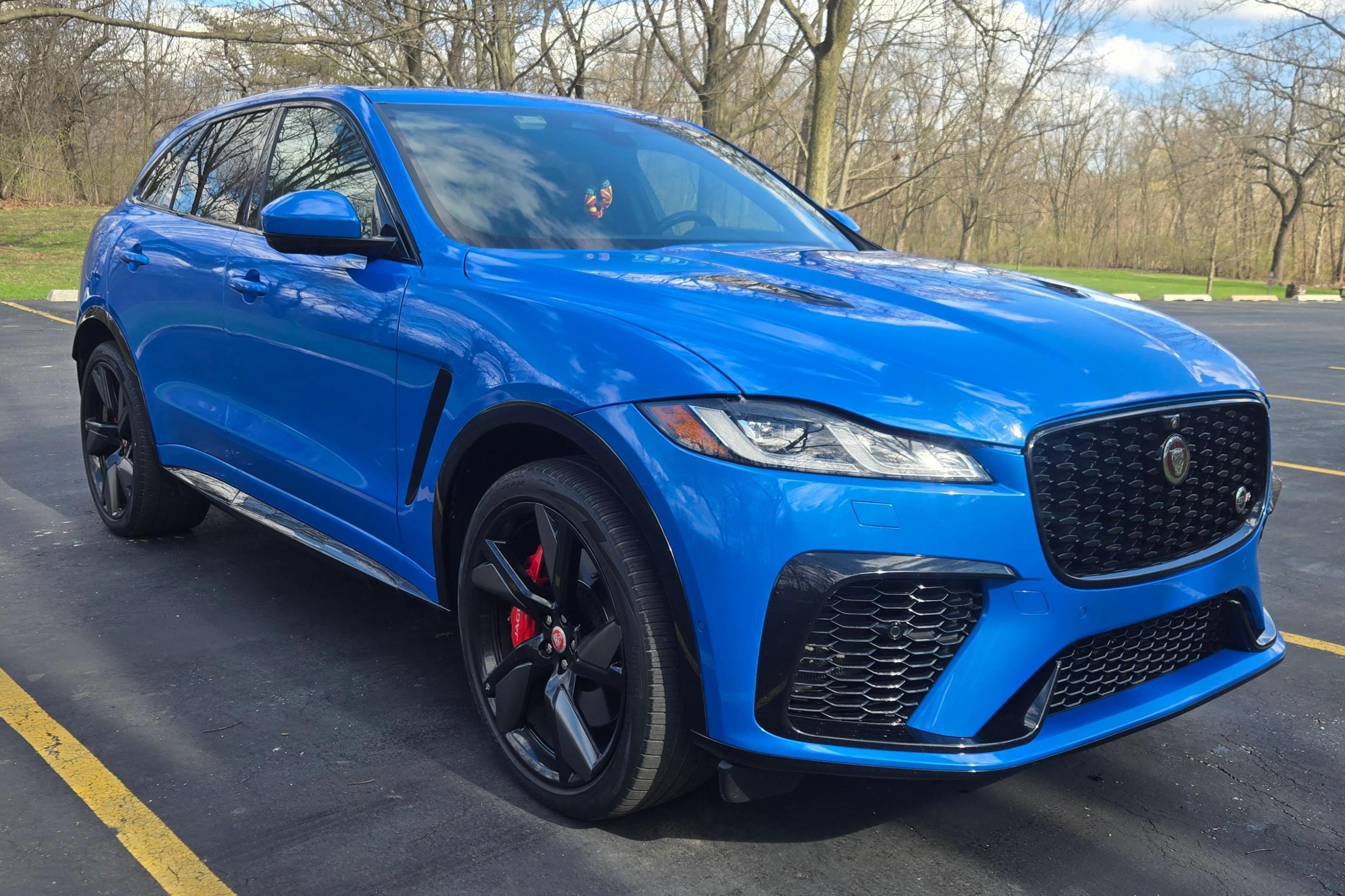 2023 Jaguar F-PACE sold at auction for $43,000