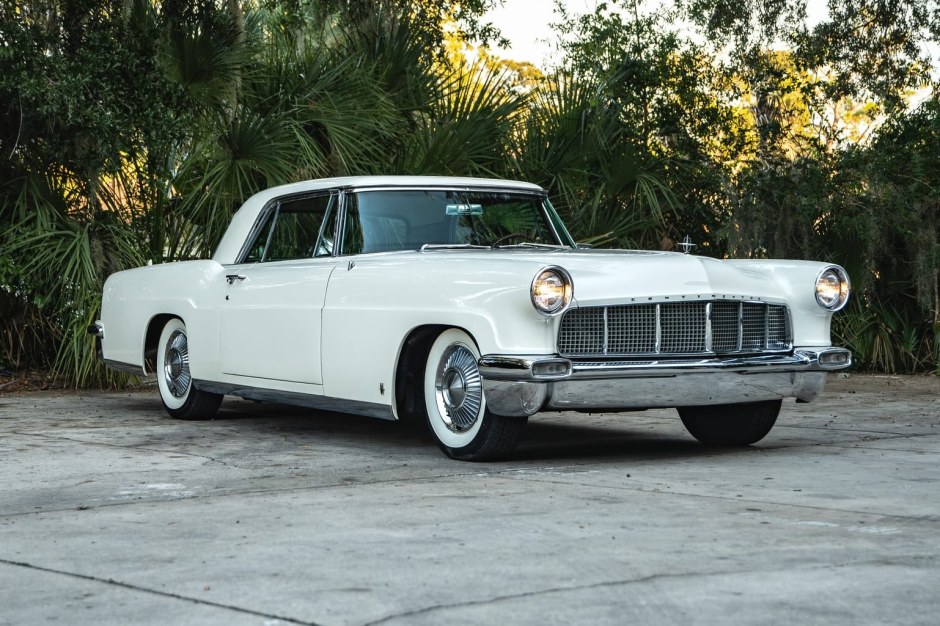 1957 Lincoln Continental sold at auction for $57,000