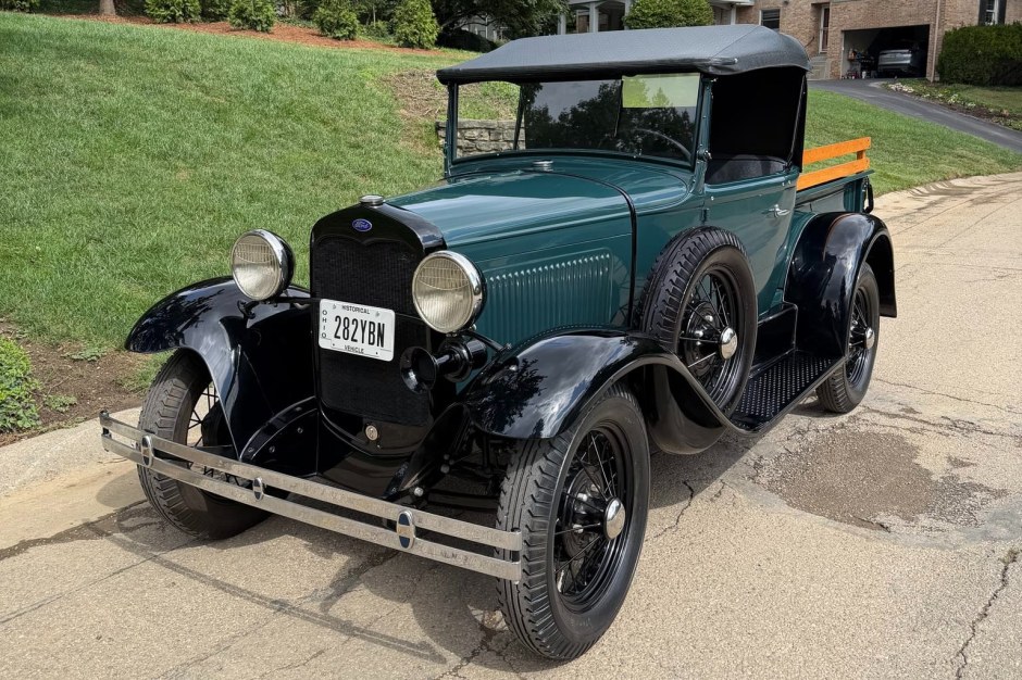 1930 Ford Model A sold at auction for $21,000