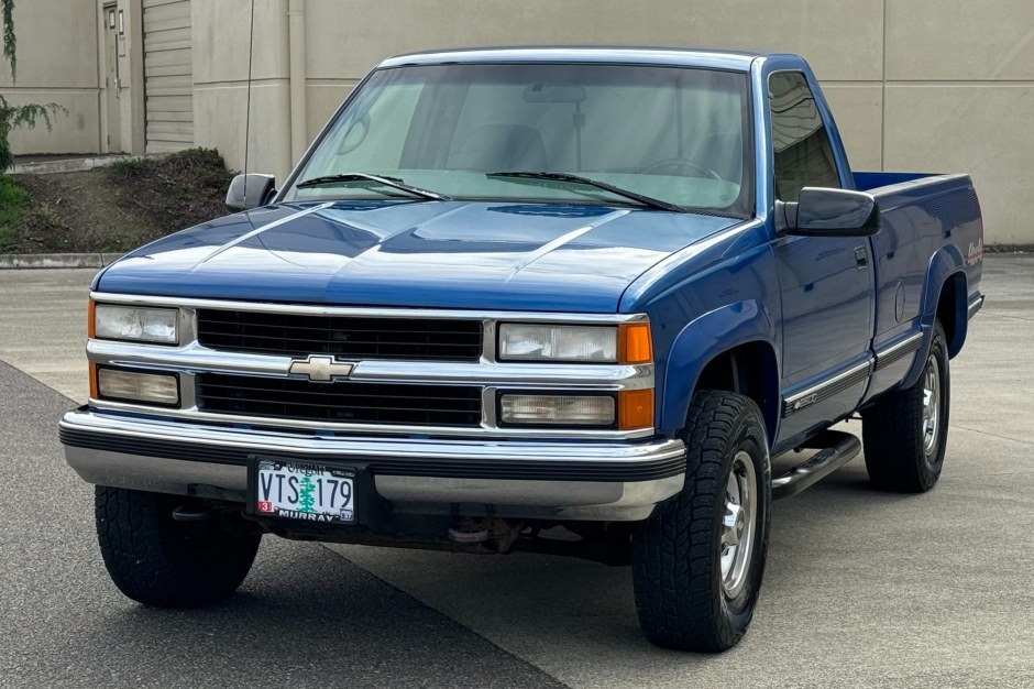 1997 Chevrolet Silverado sold at auction for $15,000