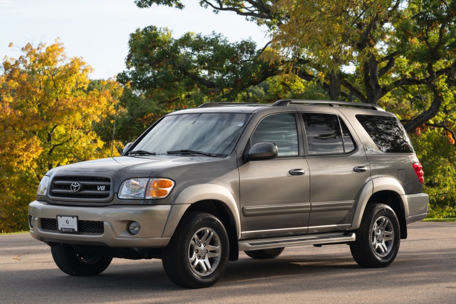 2004 Toyota Sequoia sold at auction for $23,583