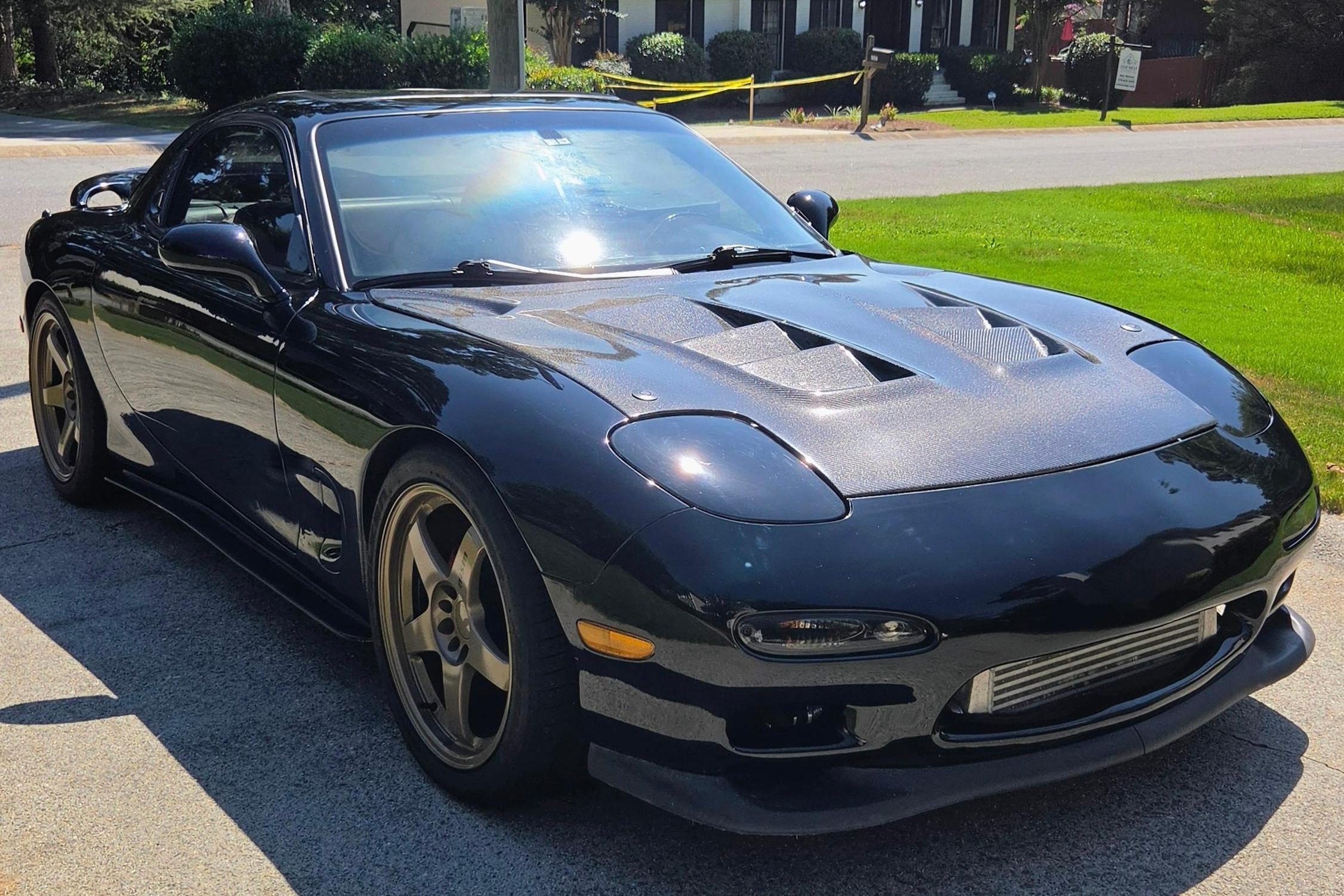 1993 Mazda RX-7 sold at auction for $32,750