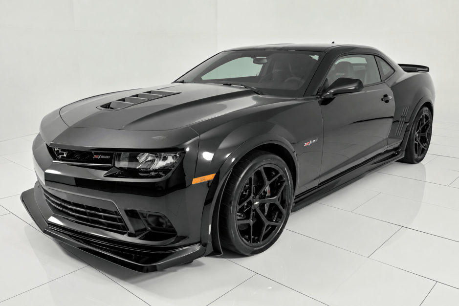 2015 Chevrolet Camaro sold at auction for $70,000