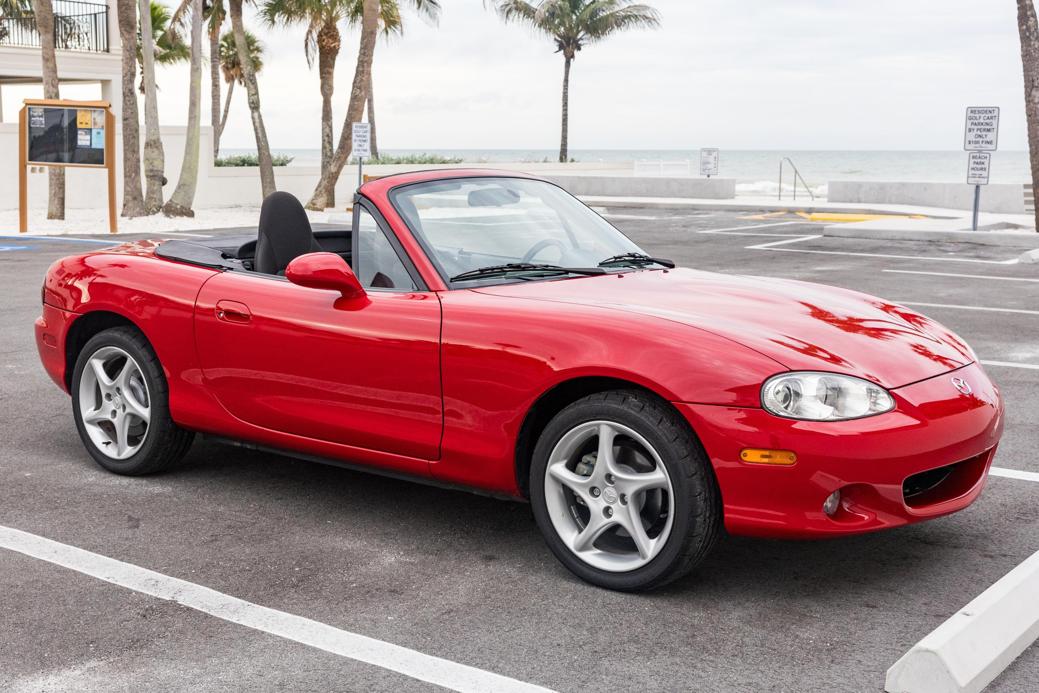 How Much Is a Mazda MX-5 Worth? Value & Auction Prices | Old Cars Data