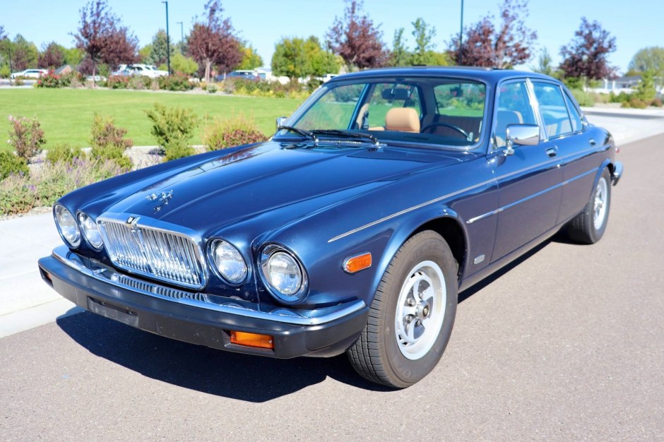 1987 Jaguar XJ sold at auction for $10,000