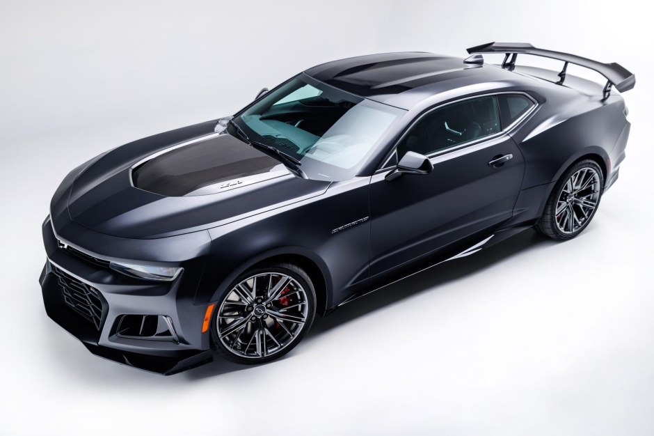 2024 Chevrolet Camaro sold at auction for $122,000
