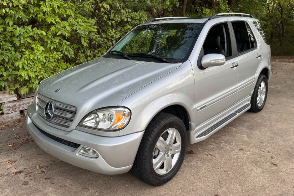 2005 Mercedes-Benz M-Class sold at auction for $9,201