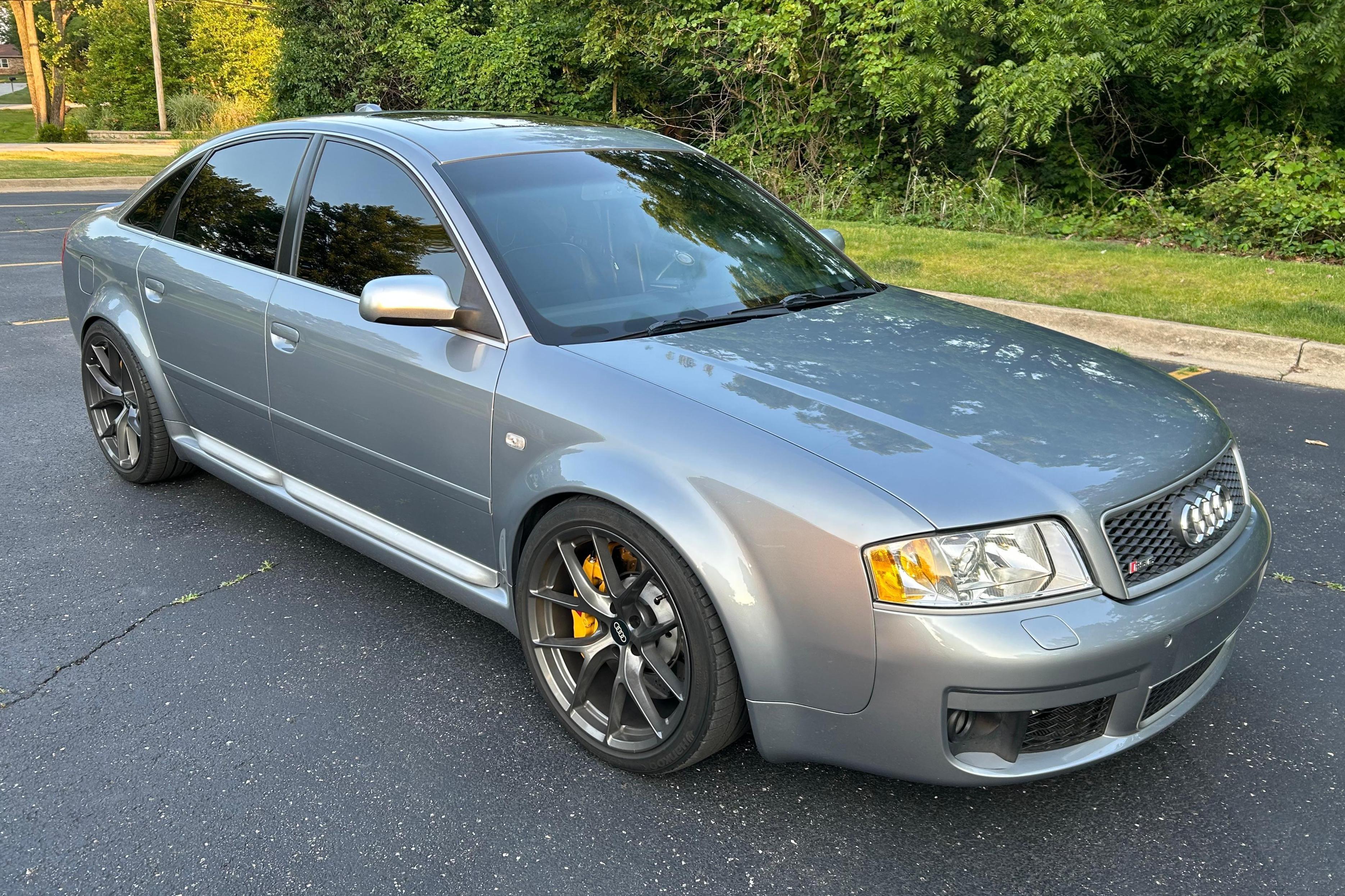 2003 Audi RS6 sold at auction for $22,250