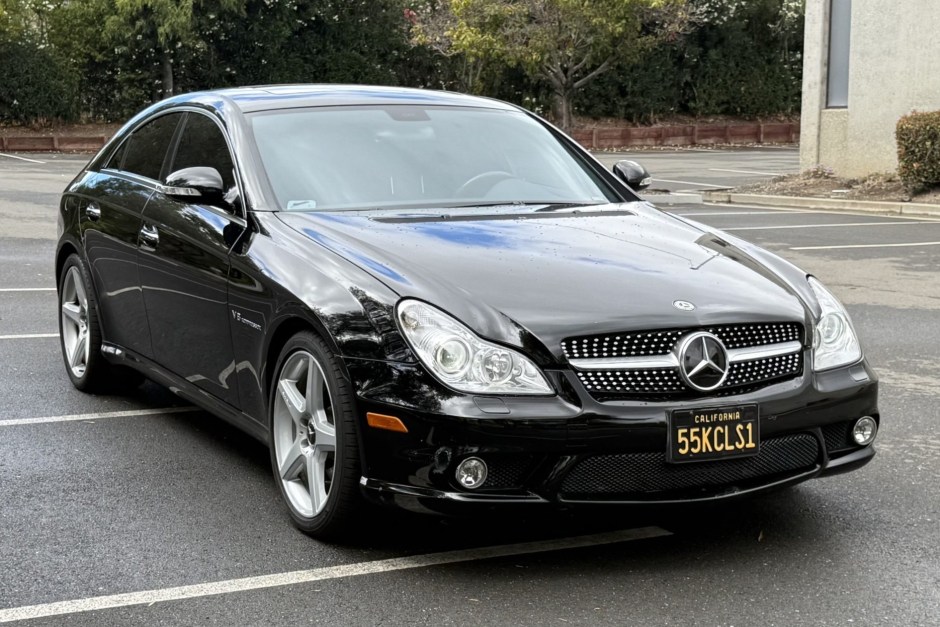 2006 Mercedes-Benz CLS AMG sold at auction for $10,800