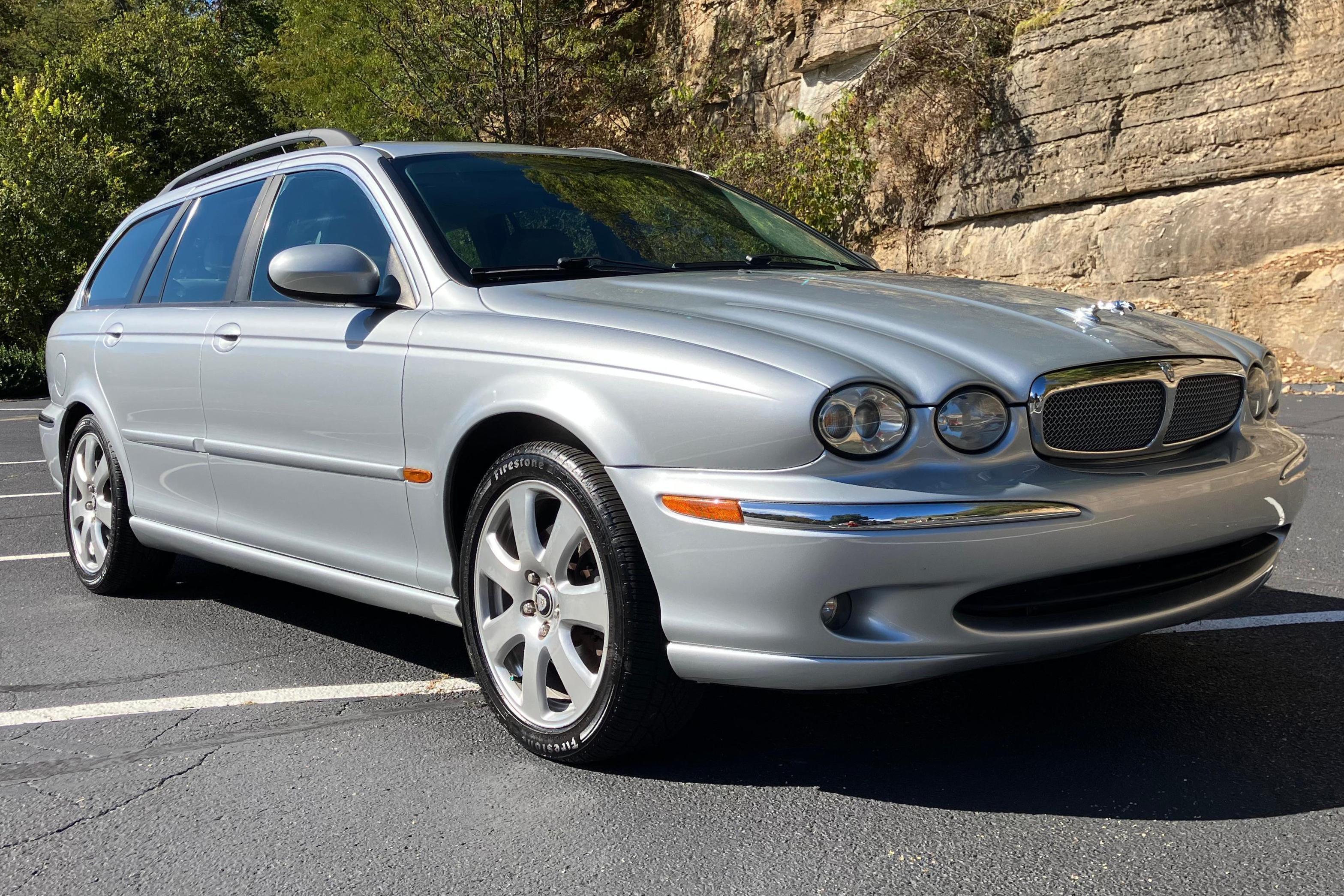 2006 Jaguar X-Type sold at auction for $6,700