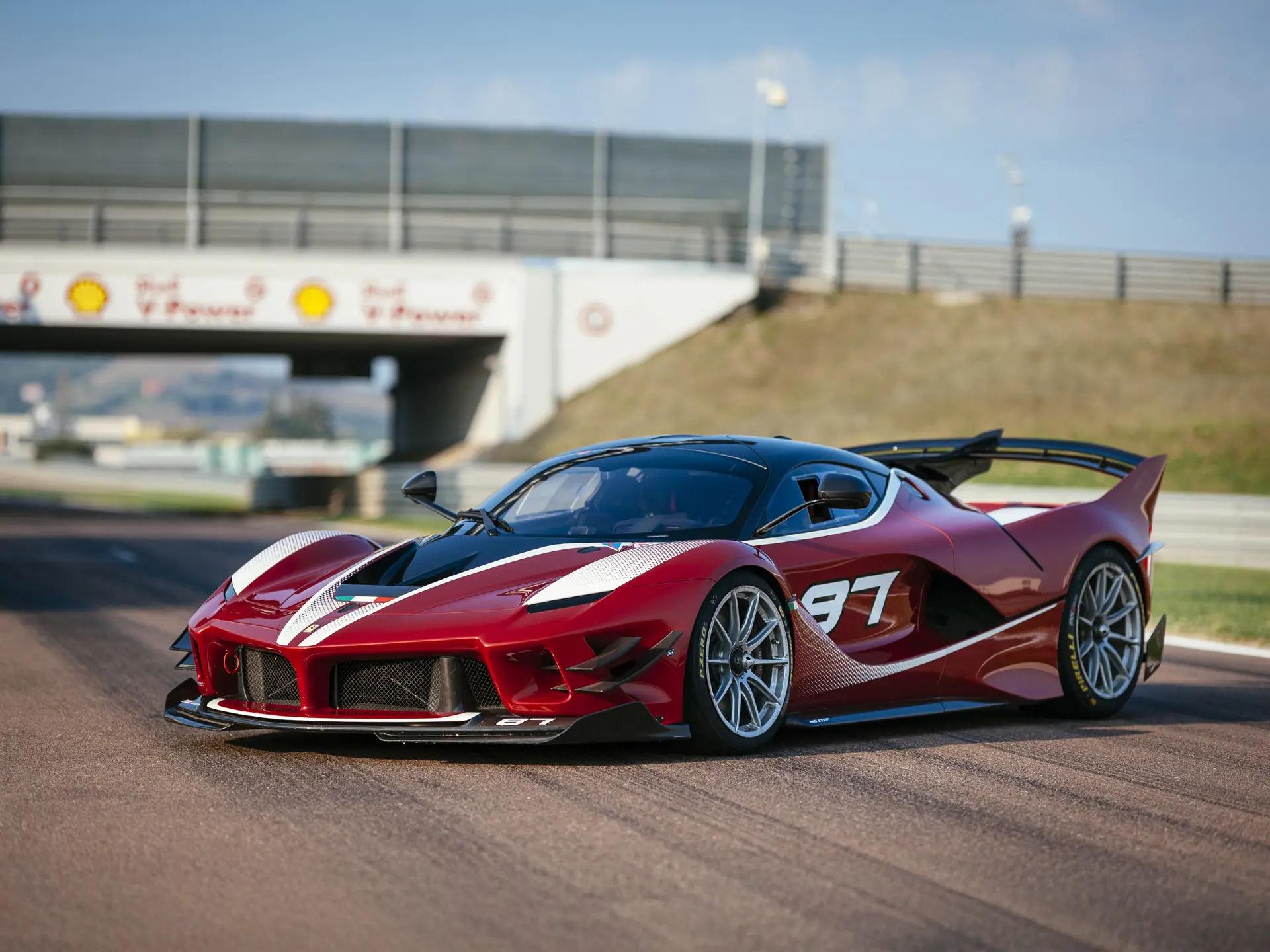 2018 Ferrari LaFerrari sold at auction for $5,180,000
