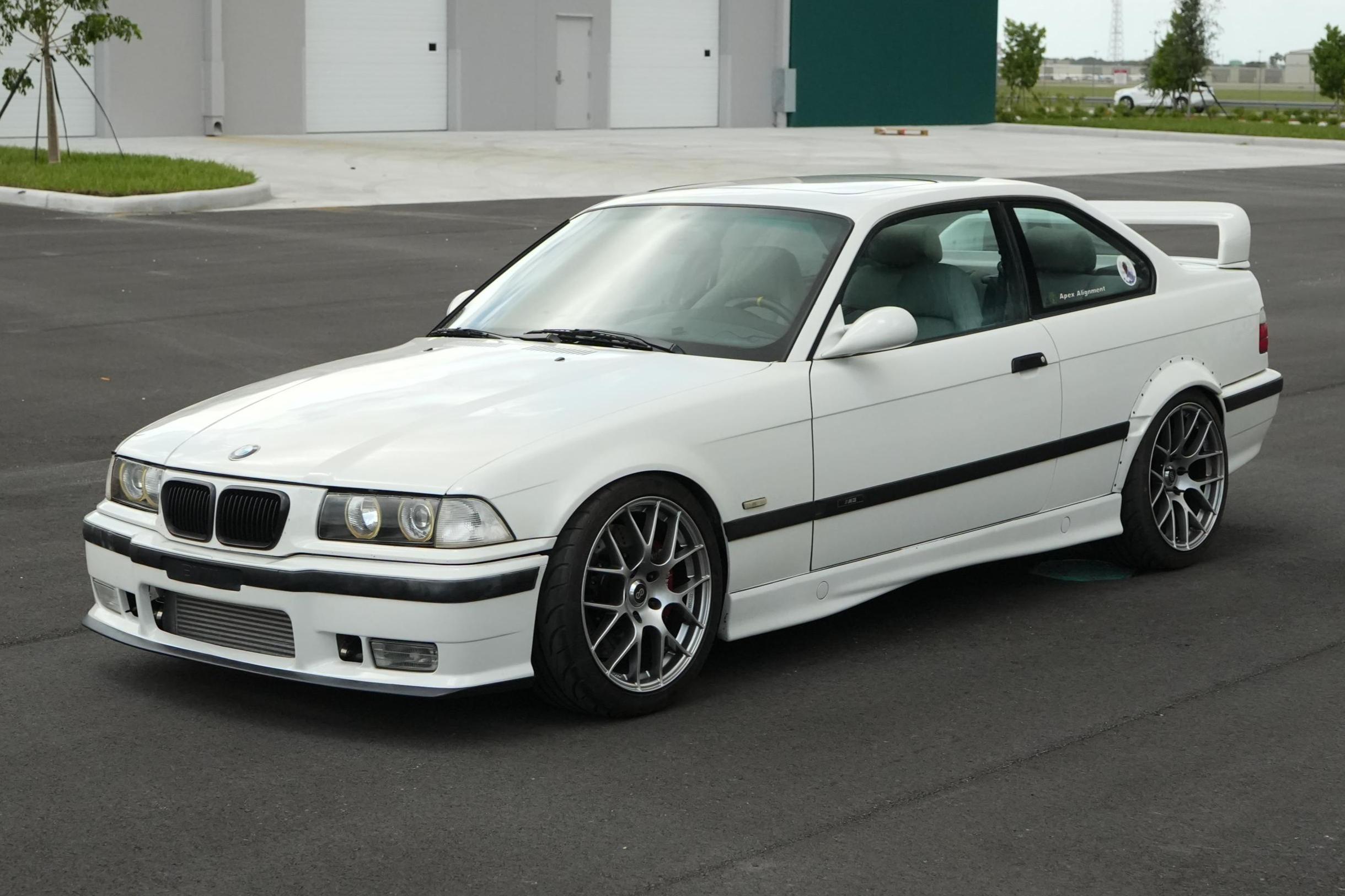 1998 BMW M3 sold at auction for $31,000