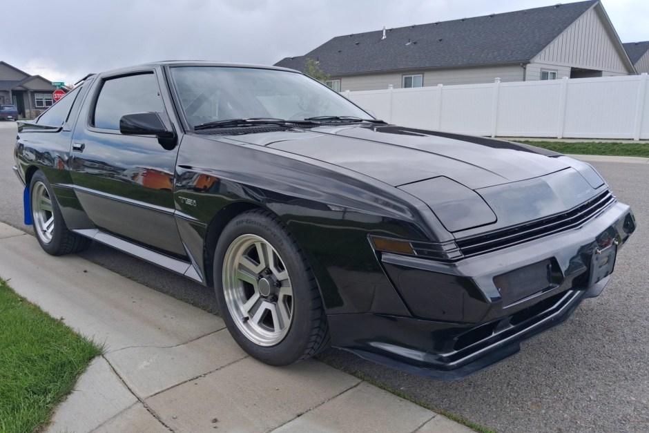 1989 Chrysler Conquest sold at auction for $14,800